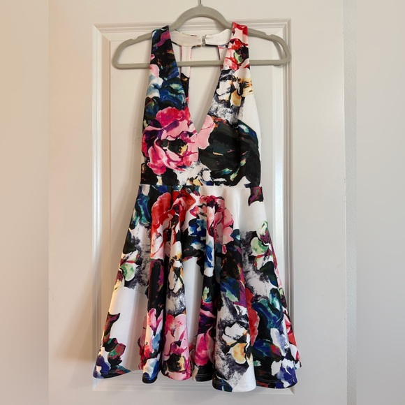 bebe Dresses & Skirts - Bebe Floral Fit & Flare Halter Dress